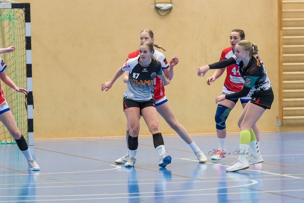 Bild 90 - wBJ HC Quickborn - HSG Tills Loew. : Ergebnis: 19:20